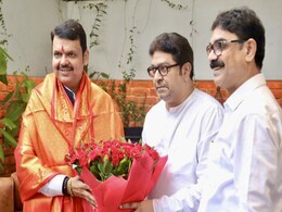महाराष्ट्र के डिप्टी सीएम देवेंद्र फडणवीस राज ठाकरे से मिले, स्वास्थ्य के बारे में ली जानकारी महाराष्ट्र के डिप्टी सीएम देवेंद्र फडणवीस राज ठाकरे से मिले, स्वास्थ्य के बारे में ली जानकारी