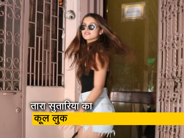 डबिंग स्टूडियो के बाहर कूल लुक में स्पॉट हुईं अभिनेत्री तारा सुतारिया