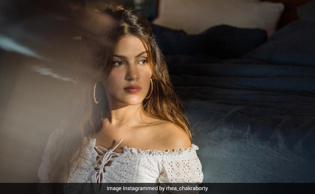 Rhea Chakraborty Treats Fans To A Stunning Picture