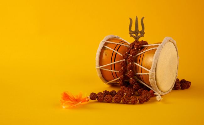 Sawan Rudraksha Benefits: सावन में यह रुद्राक्ष दिला सकता है बिजनेस में खूब तरक्की, मान्यतानुसार शिवजी और गणपति से है संबंध!