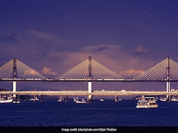 SUV Flies Off Bridge, Plunges Into River In Goa, All Passengers Missing: Cops SUV Flies Off Bridge, Plunges Into River In Goa, All Passengers Missing: Cops