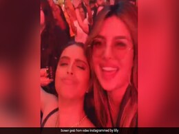 Priyanka Chopra And Lilly Singh Rock Out At Diljit Dosanjh's Concert In LA Priyanka Chopra And Lilly Singh Rock Out At Diljit Dosanjh's Concert In LA