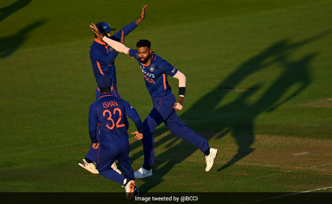 IND vs ENG ODI Series : कब और कहां खेला जाएगा पहला वनडे, देखिए सीरीज से जुड़ी और भी कई अहम जानकारियां