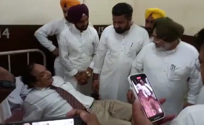 Punjab Health Minister Under Fire For Forcing Surgeon To Lie Down On Dirty Mattress