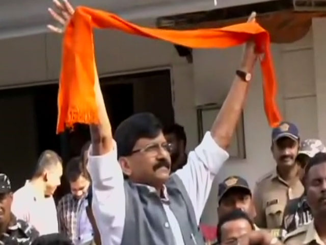 Sena's Sanjay Raut Swirls Scarf, Waves At Crowd Before Probe Agency Detains Him