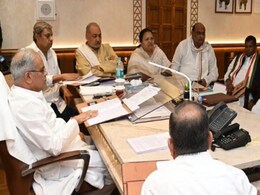छत्तीसगढ़ में जल्द होगी 10 हजार शिक्षकों और 300 चिकित्सा अधिकारीयों की भर्ती, CM भूपेश बघेल छत्तीसगढ़ में जल्द होगी 10 हजार शिक्षकों और 300 चिकित्सा अधिकारीयों की भर्ती, CM भूपेश बघेल