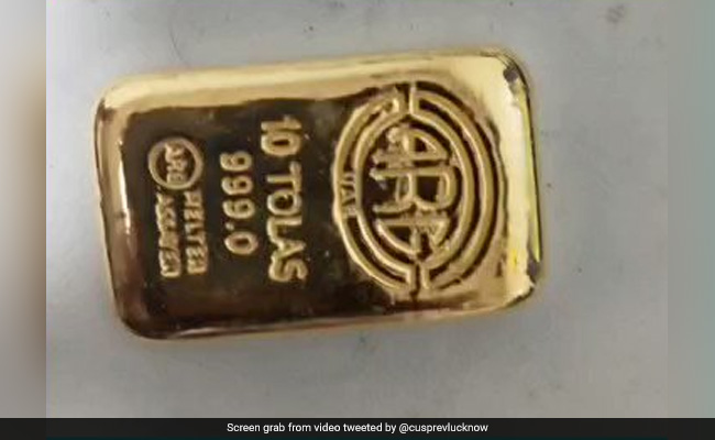 Gold Worth Rs 1.2 Crore Caught At Varanasi Airport