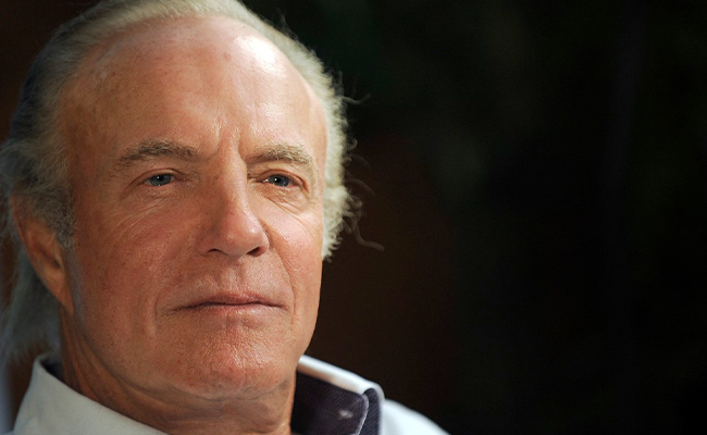 <i>The Godfather</i> Star James Caan Dies At 82