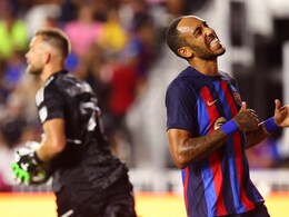 Watch: Pierre-Emerick Aubameyang Caps Off Brilliant Barcelona Team Move With A Cheeky Chip