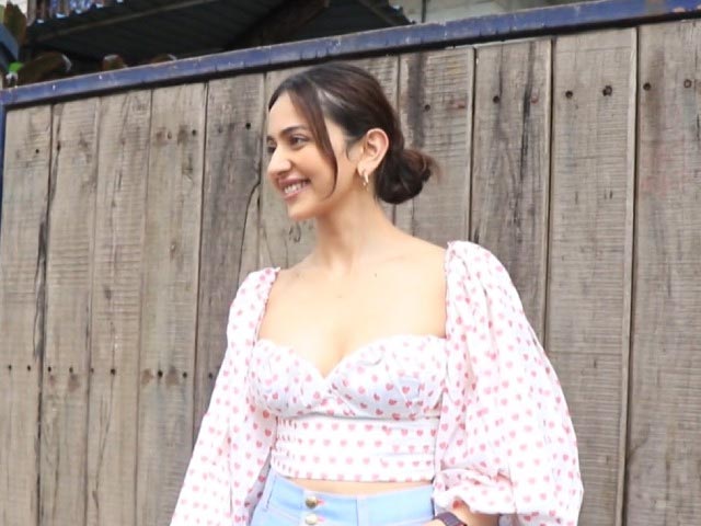 Rakul Preet Singh Steps Out In Style