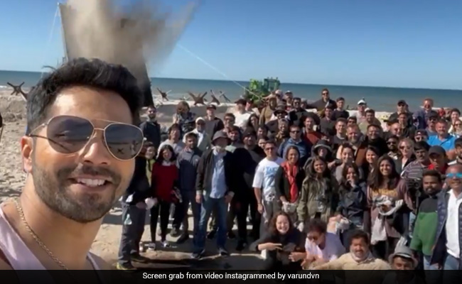 And That's How You Wrap A Film: Take A Cue From Varun Dhawan And Team <i>Bawaal</i>
