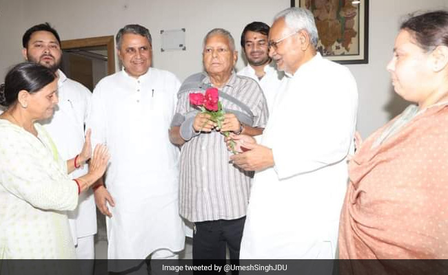 After New Government In Bihar, Chief Minister Nitish Kumar Meets Lalu Yadav