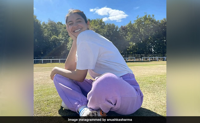 Anushka Sharma's Pic Amid Nature Attracts Arjun Kapoor's Attention, Says "I Was Right In My Birthday Post"