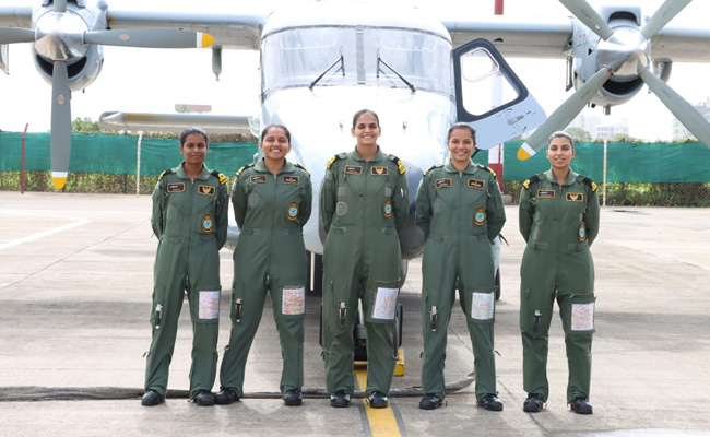 "Historical Sortie": Navy's All Women Team Completes Surveillance Mission