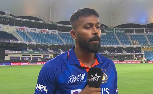 जीत दिलाने के बाद हार्दिक पांड्या ने गौतम गंभीर के सामने कहा- मैंने माही भाई से बहुत कुछ सीखा है जीत दिलाने के बाद हार्दिक पांड्या ने गौतम गंभीर के सामने कहा- मैंने माही भाई से बहुत कुछ सीखा है