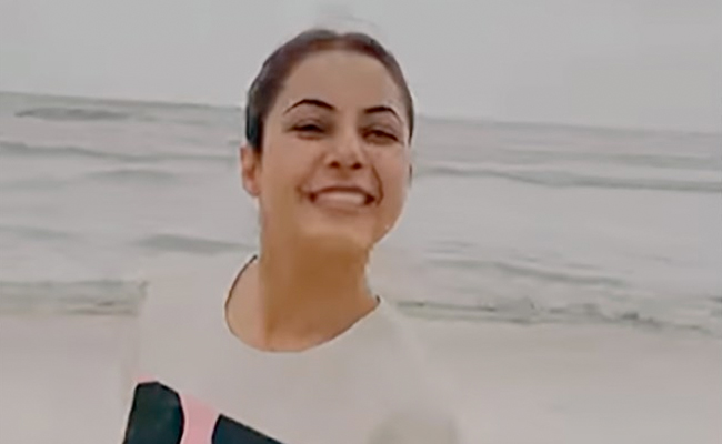 Shehnaaz Gill Grooved To This Track On The Beach With Brother Shehbaz Badesha