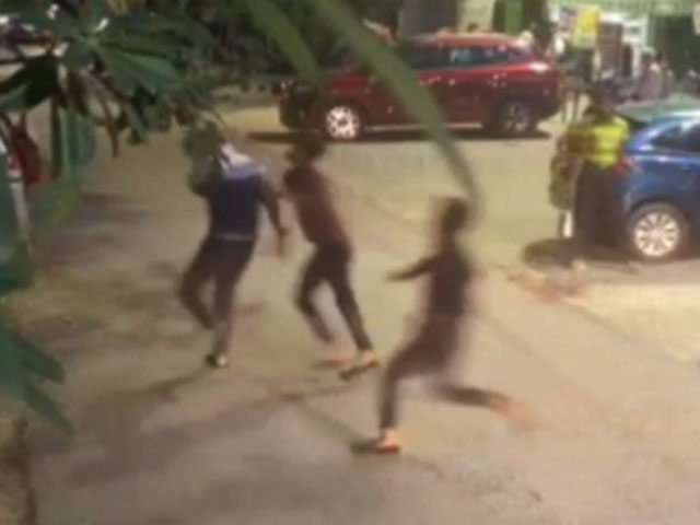 On Camera, Man Stabbed Repeatedly In South Delhi Neighbourhood