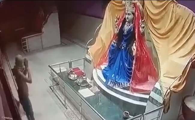 Viral Video: Thief Bows To Temple Idol Before Stealing Donation Boxes