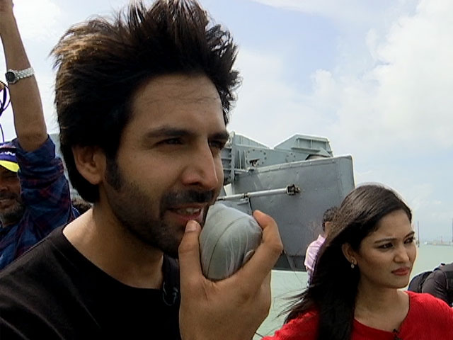 Kartik Aaryan Takes Part In A Simed War Scenarioulat