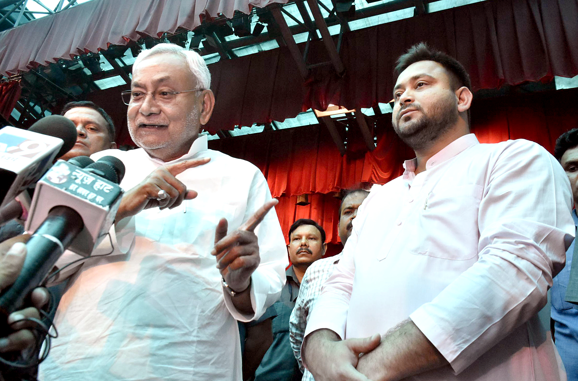 Bihar Grand Alliance Brings No-Trust Motion Against Assembly Speaker