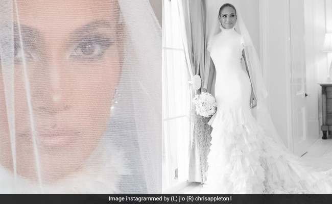 Jennifer Lopez Shares A "First Peek" At Her Wedding Look. Seen Yet?