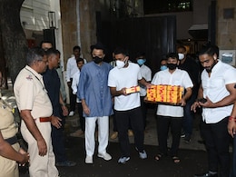 Watch: Anand Ahuja, Anil Kapoor Distribute Sweets After Bringing 'Baby Kapoor Ahuja' Home Watch: Anand Ahuja, Anil Kapoor Distribute Sweets After Bringing 'Baby Kapoor Ahuja' Home