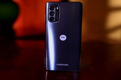 Review of Moto G62 5G and Corning Glass DX/ DX+ Review of Moto G62 5G and Corning Glass DX/ DX+