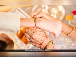 भाई या बहन के न होने पर कैसे मनाएं रक्षाबंधन, जानें कौन किसकी कलाई में बांध सकता है रक्षासूत्र भाई या बहन के न होने पर कैसे मनाएं रक्षाबंधन, जानें कौन किसकी कलाई में बांध सकता है रक्षासूत्र