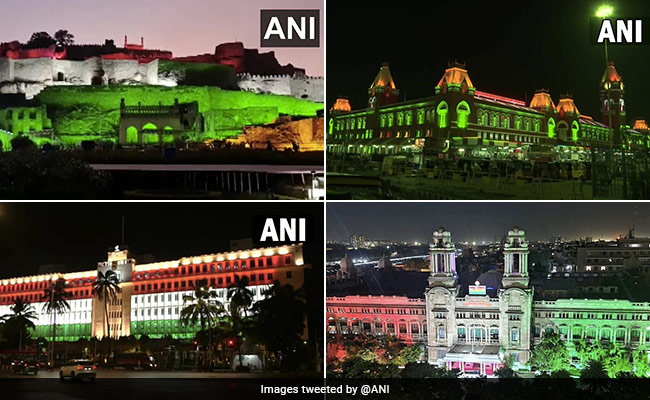 आज़ादी की 75वीं वर्षगांठ पर तिरंगी रोशनी से जगमगा उठीं देशभर की इमारतें, तस्वीरों में देखें अद्भुत नज़ारा