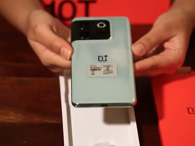 First Impressions of the OnePlus 10T & Review of the iQoo 9T