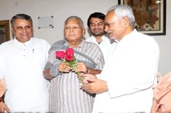 Nitish Kumar Meets Lalu Yadav In Patna Nitish Kumar Meets Lalu Yadav In Patna