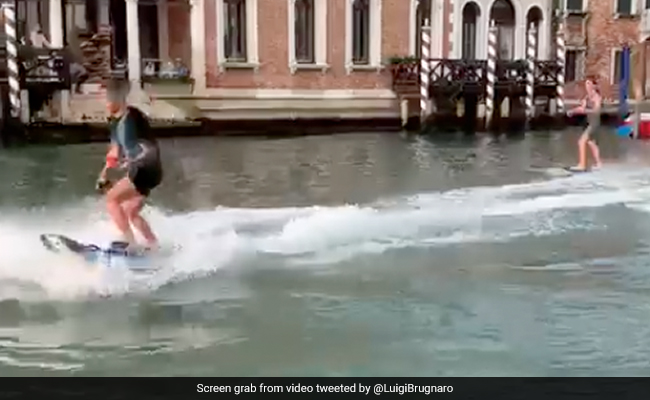 Video Shows Tourists Surfing On Venice's Grand Canal, Mayor Calls Them "Idiots"