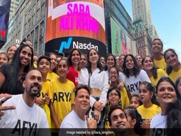 Viral Video: Sara Ali Khan Gets A Special Birthday Wish From Her Fans At Times Square In New York Viral Video: Sara Ali Khan Gets A Special Birthday Wish From Her Fans At Times Square In New York