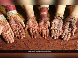 Hariyali Teej 2025: तीज के मौके पर हाथों में क्यों लगाते हैं मेहंदी, जानिए पुरानी परंपरा का महत्व Hariyali Teej 2025: तीज के मौके पर हाथों में क्यों लगाते हैं मेहंदी, जानिए पुरानी परंपरा का महत्व