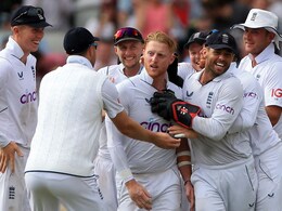PAK vs ENG: पाकिस्तान के खिलाफ पहले टेस्ट से पहले 'वायरस' की चपेट में इंग्लैंड टीम PAK vs ENG: पाकिस्तान के खिलाफ पहले टेस्ट से पहले 'वायरस' की चपेट में इंग्लैंड टीम