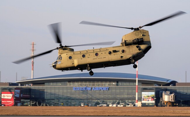 US Grounds Entire Fleet Of Workhorse Chinook Choppers Over Engine Fires