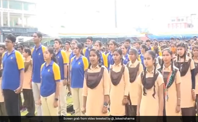 "World Record" Set By Rajasthan Students Singing Patriotic Songs For 25 Minutes