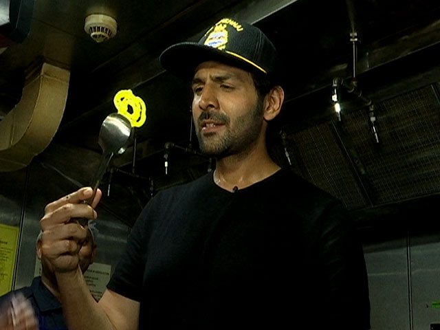 Kartik Aaryan's Special Jalebi On <i>Jai Jawan</i>