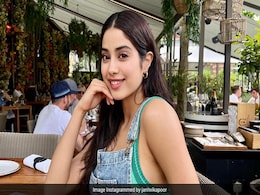 Janhvi Kapoor's LOL Tale Of How Varun Dhawan Dared Her To Dance In A French Supermarket Janhvi Kapoor's LOL Tale Of How Varun Dhawan Dared Her To Dance In A French Supermarket