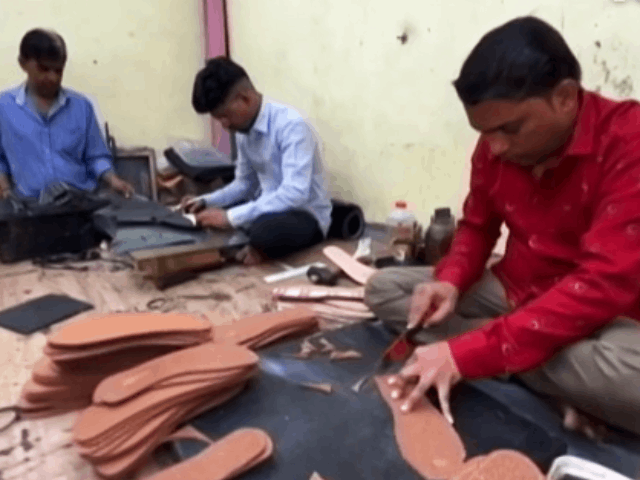 'Paaduks' Empowering Artisans, Providing Employment