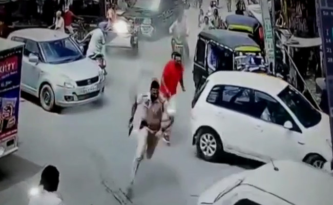 Watch: '<i>Fast And Furious</i>' On Streets Of Punjab. Cops Fire At Fleeing Car