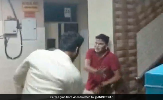 Video: Pharmacy Students Celebrate Birthday Inside Lucknow Civil Hospital, Probe Ordered