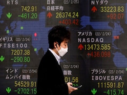 Meal Slots, No Talking: Japan Companies Face "Unpredictable" Covid Again Meal Slots, No Talking: Japan Companies Face "Unpredictable" Covid Again