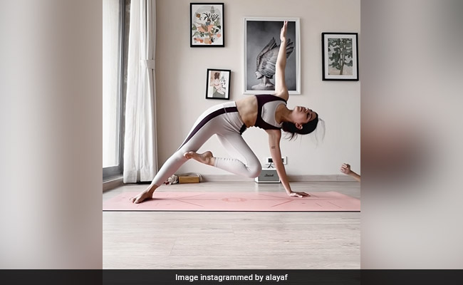 Just Alaya F Maxing A Yoga Session Like The Pro She Is