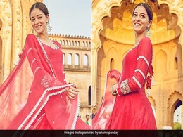 Ananya Panday's Lucknow Diary Is Picture Perfect In A Beautiful <i>Anarkali</i> Suit Ananya Panday's Lucknow Diary Is Picture Perfect In A Beautiful <i>Anarkali</i> Suit