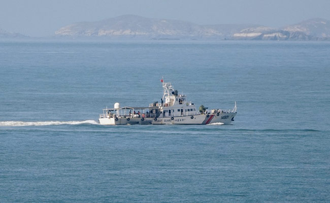 China Vessels Enter Disputed Waters Despite Japan's "Repeated" Warnings