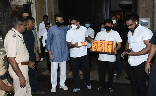 Anil Kapoor And Anand Ahuja Distribute Sweets To Paparazzi As Sonam Kapoor Brings Baby Son Home