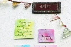 'Bageeya' Uses Floral Waste From Temples To Make Fabric Dyes 'Bageeya' Uses Floral Waste From Temples To Make Fabric Dyes