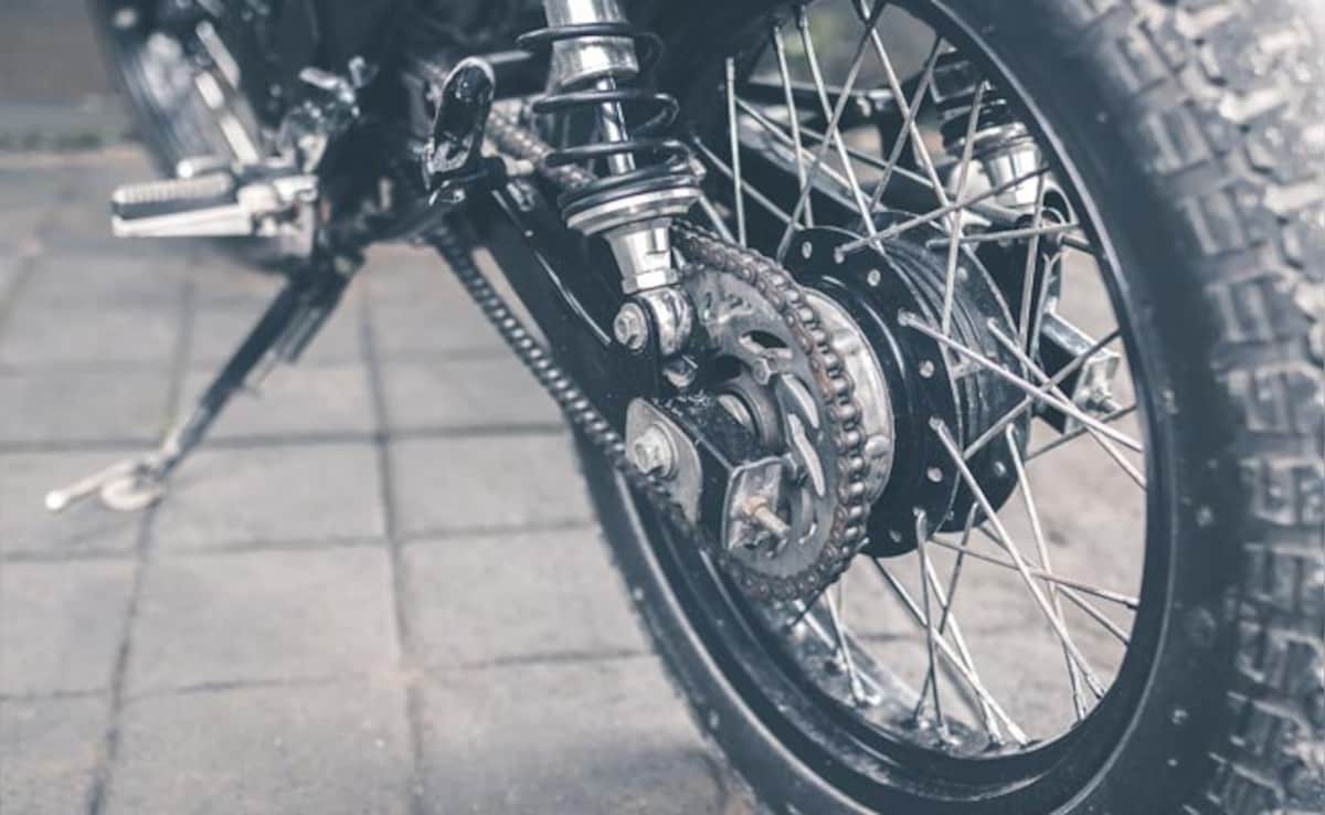 2 Teenagers Die In Head-On Collision During Bike Stunt In Bengaluru