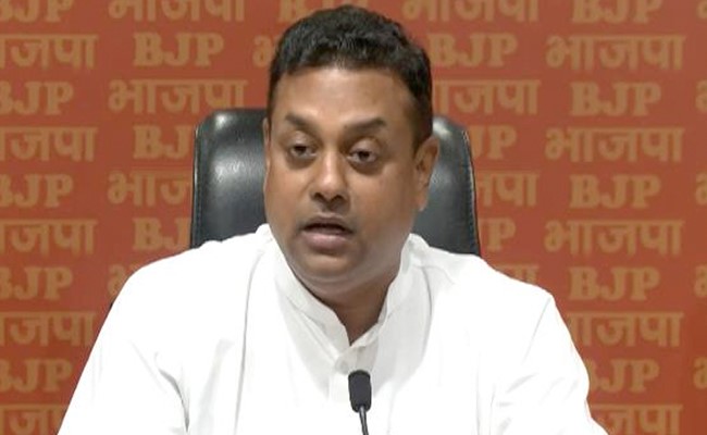 'दाना डालकर फंसाते हैं' : अरविंद केजरीवाल पर 'रेवड़ी कल्चर' को लेकर BJP के संबित पात्रा